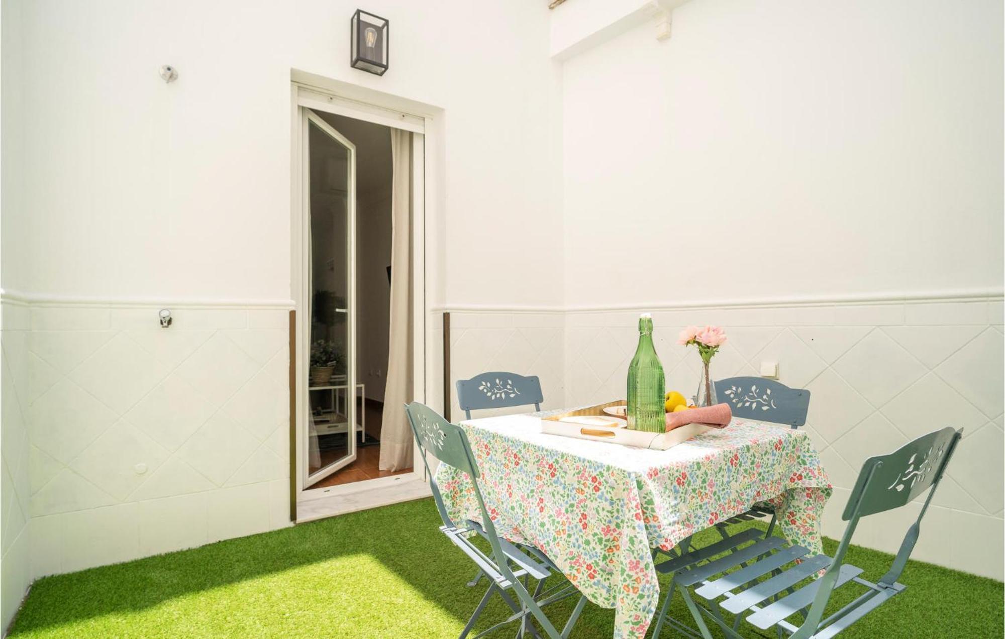 Pet Friendly Apartment In เฮเรซ เด ลาฟรอนเตรา ภายนอก รูปภาพ